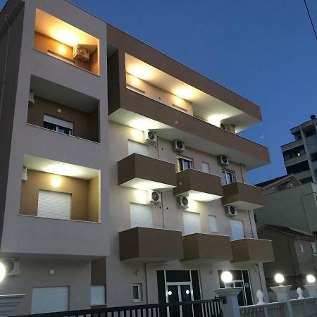 Villa Dedej Durrës 외부 사진