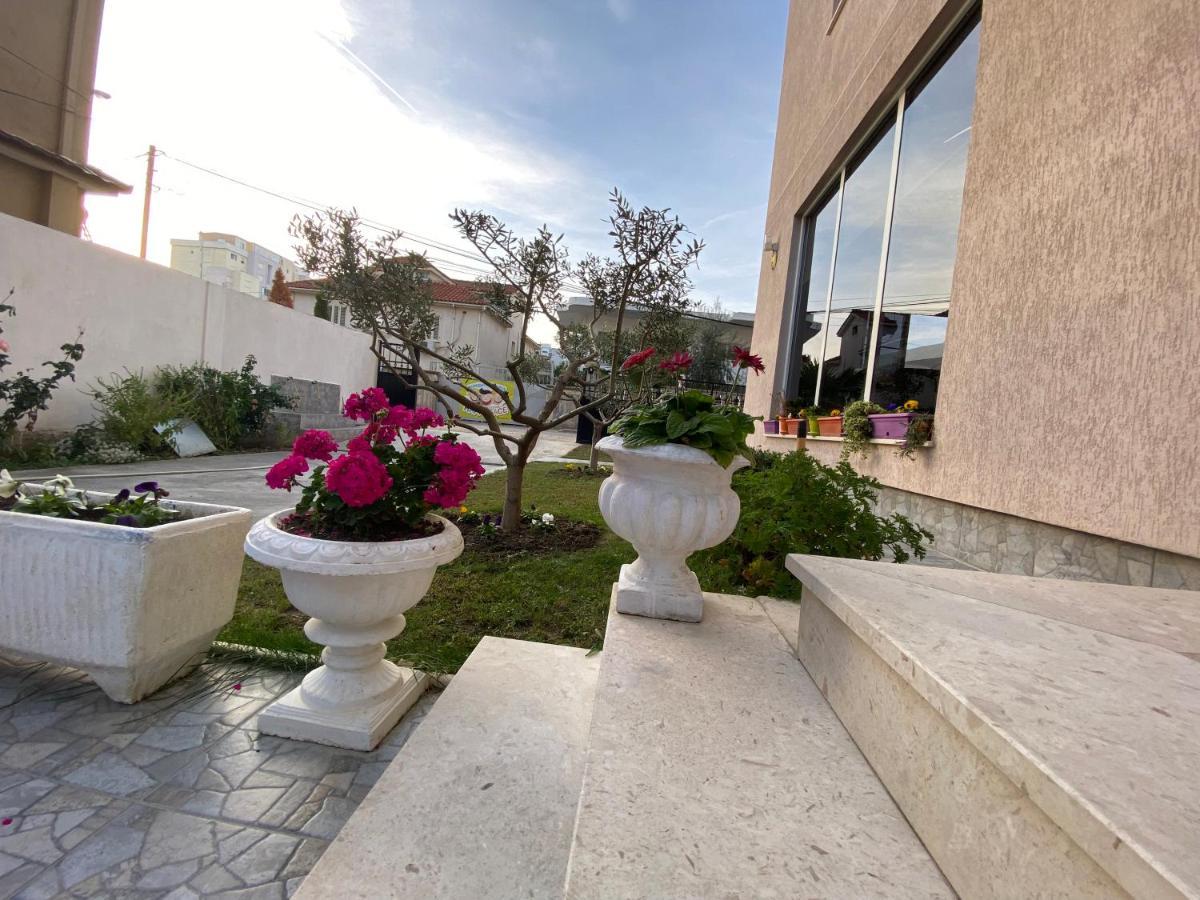 Villa Dedej Durrës 외부 사진